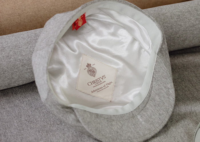 Christys' x Johnstons of Elgin Cashmere Made in England Balmoral Cap in Light Grey